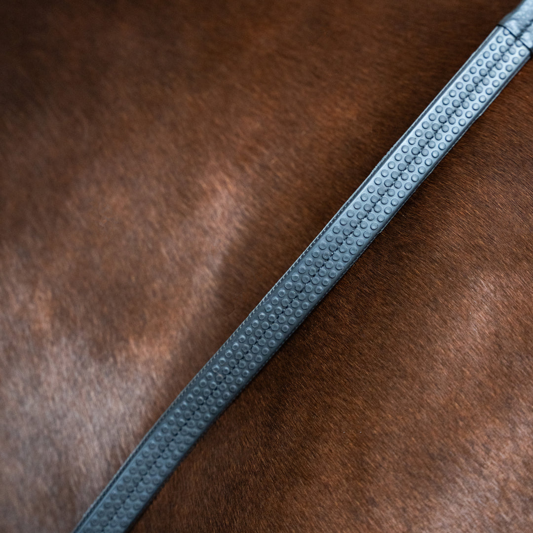 Imperial Riding Reins Rubber with Nylon Insert - Black