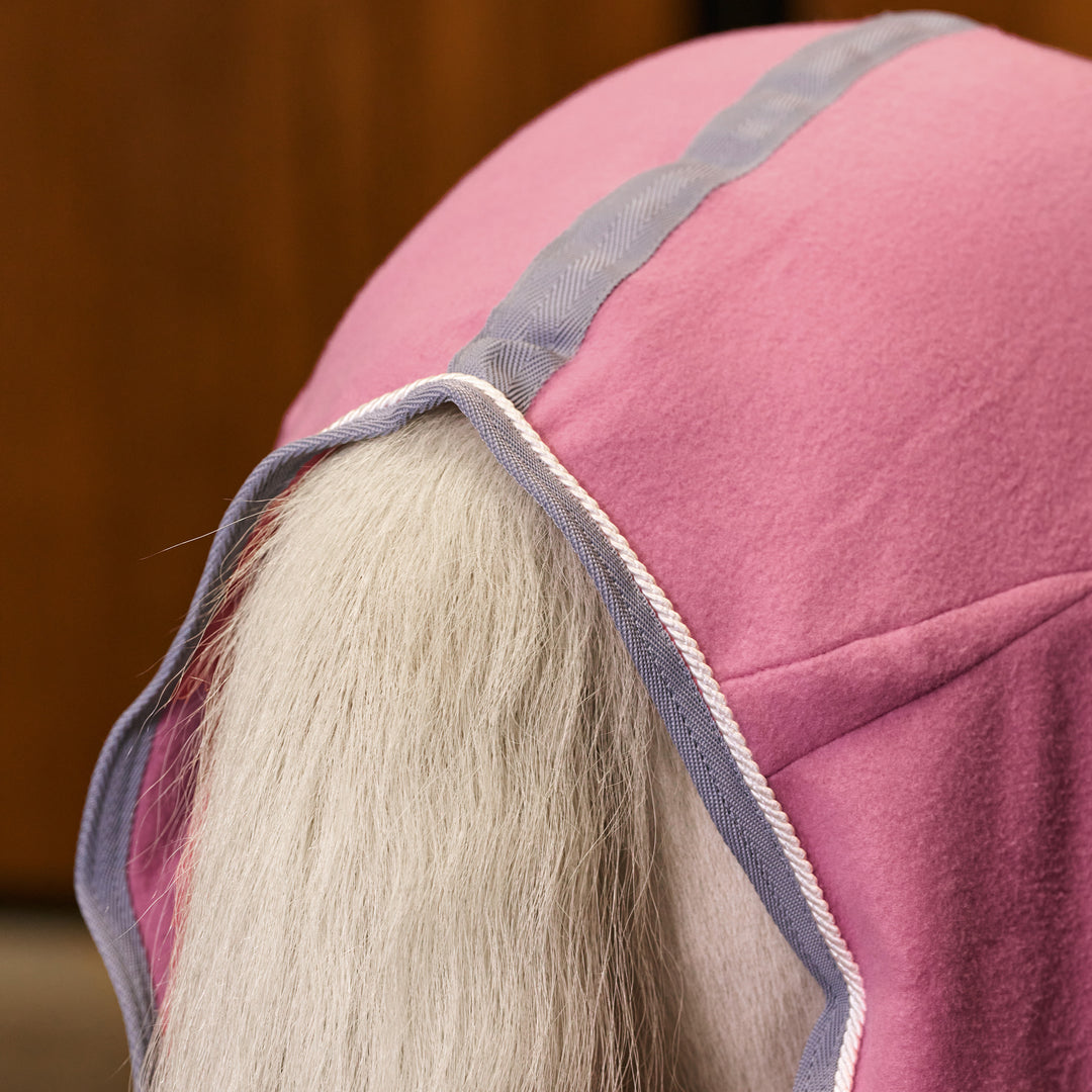 hv-polo-fleece-blanket-hvpsasha-think-pink
