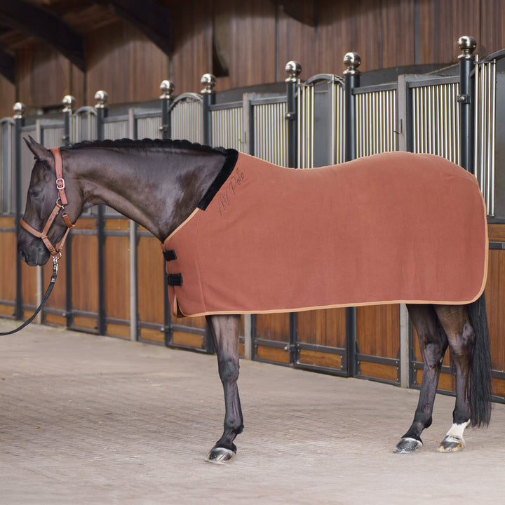 hv-polo-fleece-blanket-hvpnena-fox